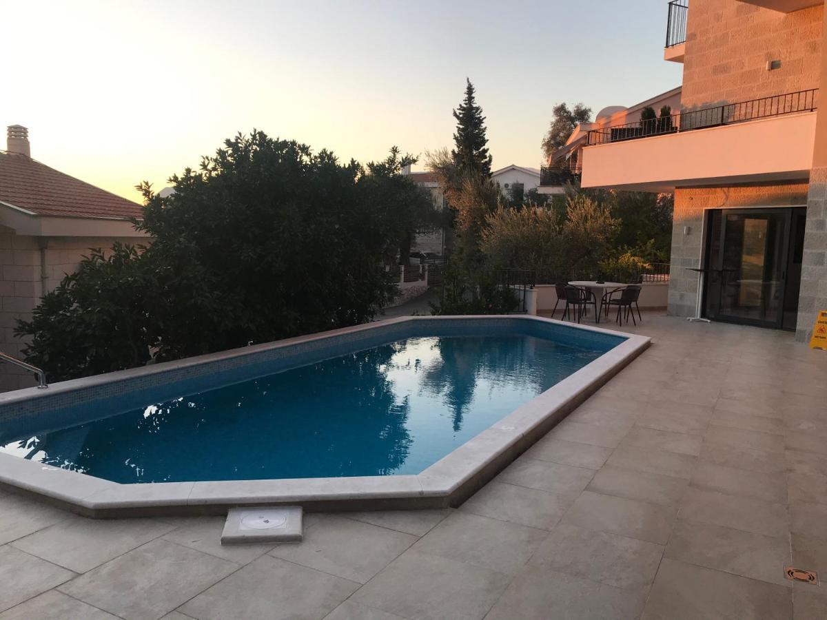 Rezevici Boutique Villa Petrovac エクステリア 写真